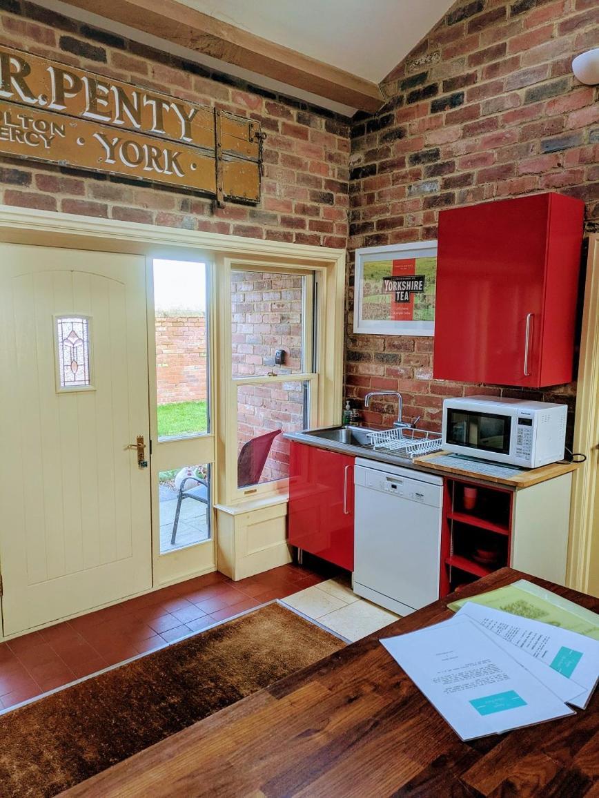 The Annex At Oliver Farm York Esterno foto